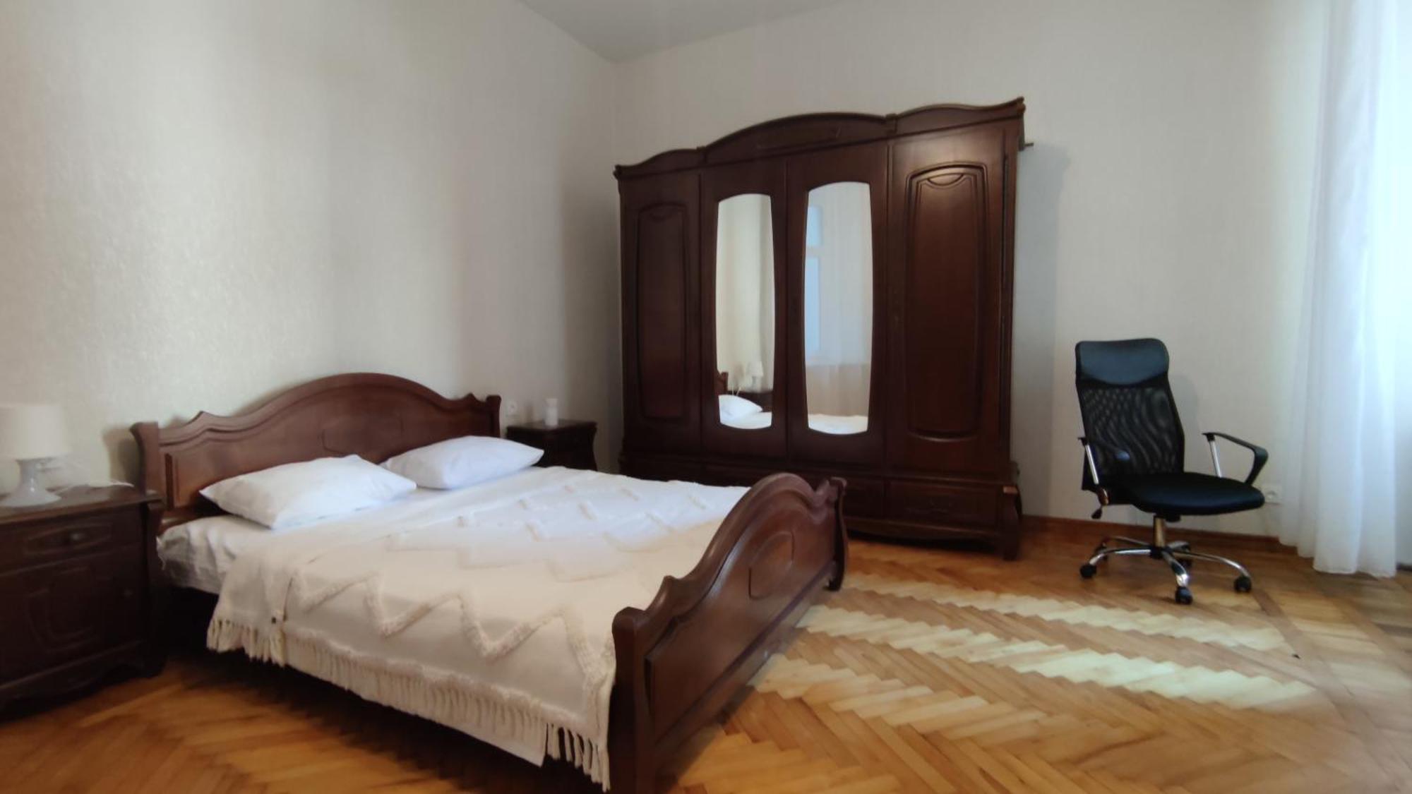 Flat in the city center Odessa Buitenkant foto